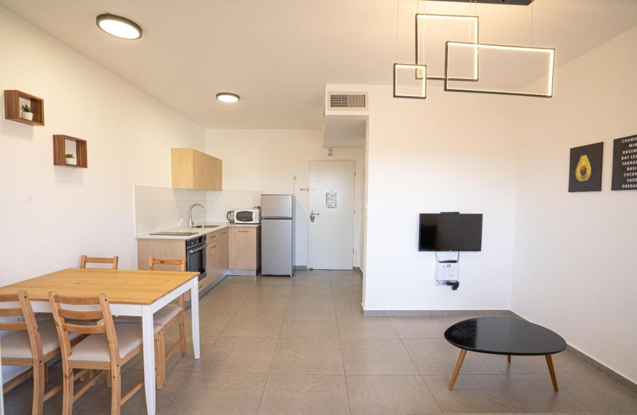 Appartamento Yam Suf By Sun And View Eilat Esterno foto
